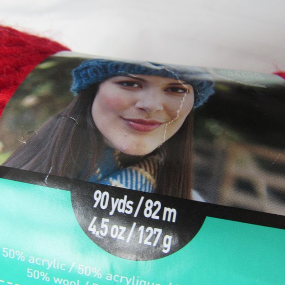 4+sks Bulky(weght 6) yarn, Wool/Acrylic, Lion Brand, Brand:Loops & Threads - Picture 3 of 7